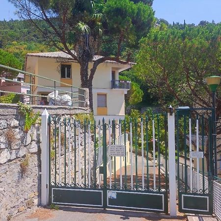 Forti Genova-Free Parking Castellaccio Apartment 2 Bagian luar foto